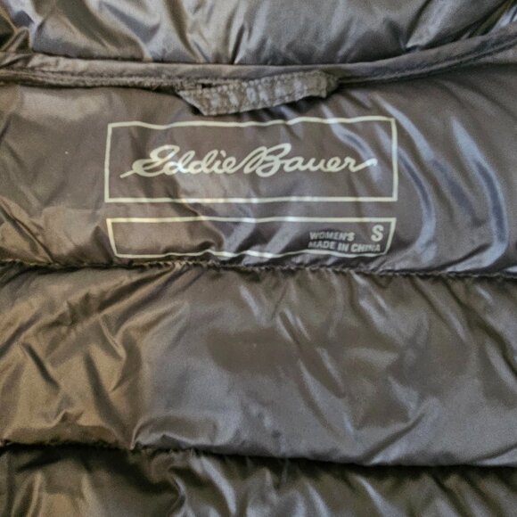 Eddie Bauer Women's CirrusLite Down Vest - Women's Small - Like New! - Picture 5 of 6